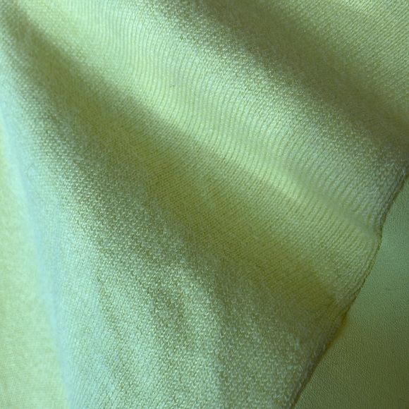 COPY - Vince Camuto Sweater - Picture 3 of 6